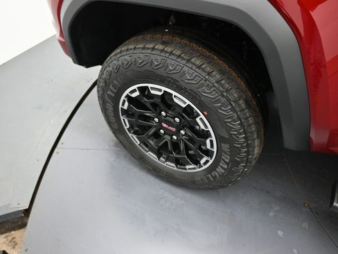 New 2026 GMC Canyon AT4 image 8