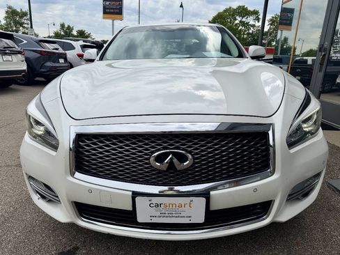 Used 2017 INFINITI Q70 L 3.7 w/ Deluxe Touring Package AWD/4WD image 5