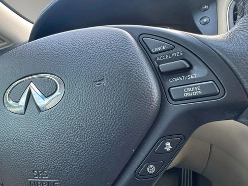 Used 2016 INFINITI QX50 2WD w/ Technology Package image 21