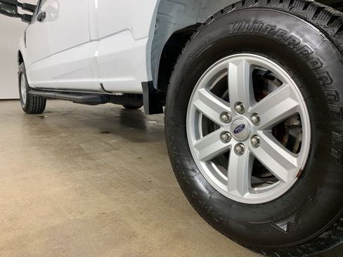 Used 2023 Ford F150 XLT w/ Trailer Tow Package image 14