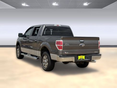 Used 2011 Ford F150 XLT w/ XLT Chrome Pkg RWD image 3
