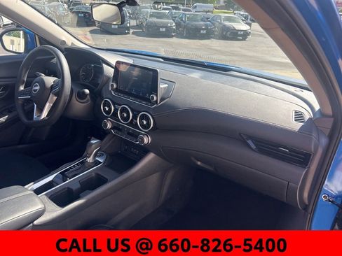 Used 2025 Nissan Sentra SV FWD image 8