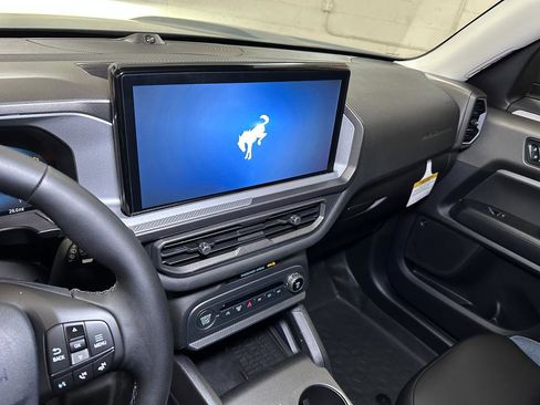 New 2025 Ford Bronco Sport Outer Banks w/ Sasquatch Outer Banks Package image 29