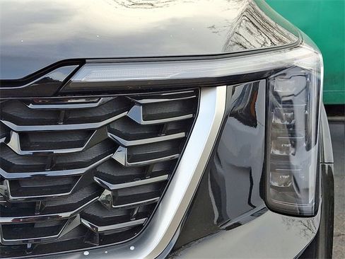 New 2026 Kia Sorento S image 4