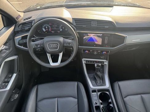 Certified 2025 Audi Q3 2.0T Premium AWD/4WD image 12