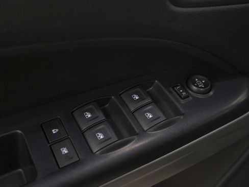 Used 2019 Chevrolet Colorado LT w/ LT Convenience Package image 24