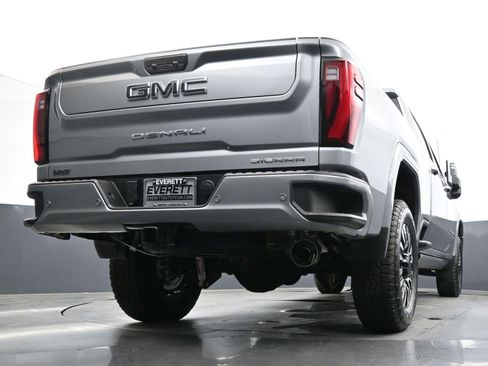 Used 2025 GMC Sierra 3500 Denali Ultimate AWD/4WD image 53