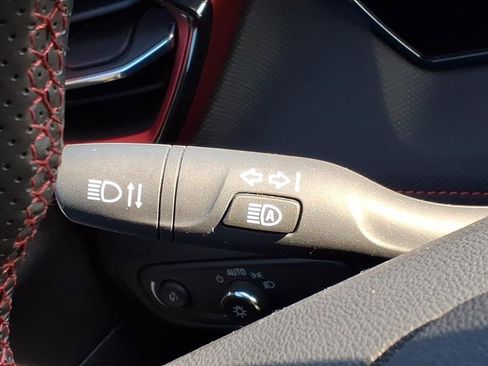 Used 2024 Chevrolet TrailBlazer RS w/ Convenience Package image 23