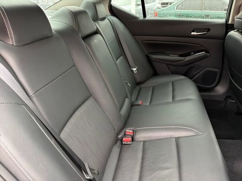 Used 2022 Nissan Altima 2.5 SL FWD image 24
