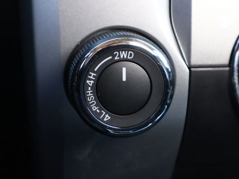 Used 2016 Toyota Tundra SR5 w/ SR5 Upgrade Package image 22