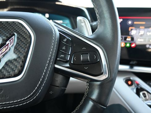 Used 2022 Chevrolet Corvette Stingray Premium Conv w/ Z51 Performance Package image 28