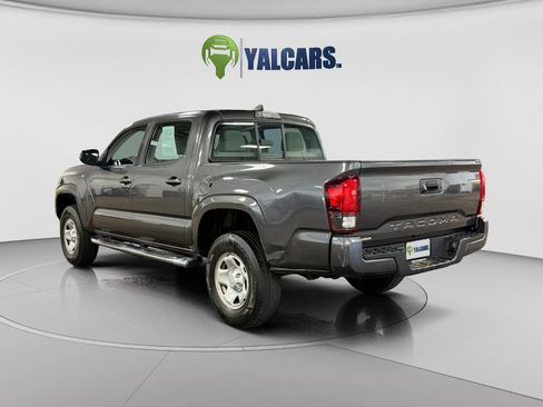 Used 2018 Toyota Tacoma SR w/ SR Convenience Package RWD image 3