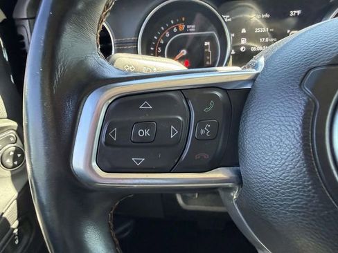 Used 2022 Jeep Gladiator Overland image 26