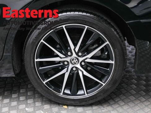 Used 2023 Toyota Camry SE image 8