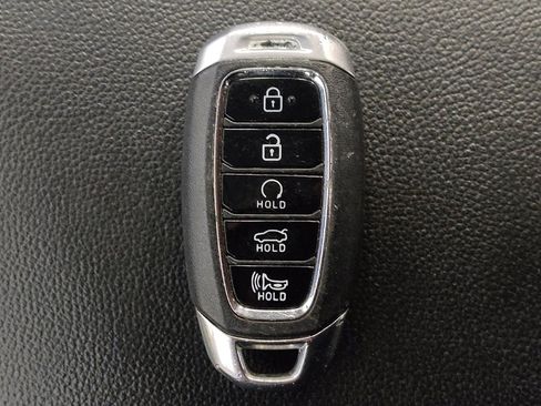 Used 2023 Hyundai Elantra SEL FWD image 32