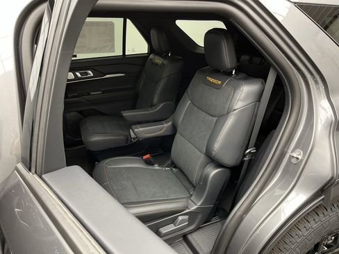 Used 2026 Ford Explorer Tremor w/ Tremor Ultimate Package AWD/4WD image 13