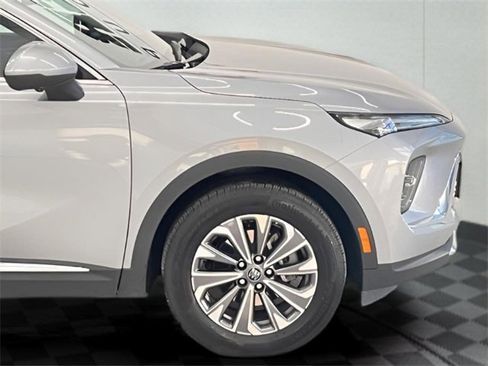 Certified 2025 Buick Envision Preferred image 31