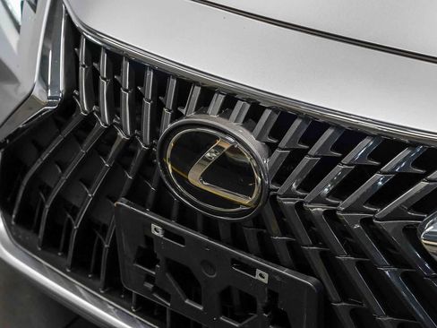 Certified 2025 Lexus ES 350 F Sport w/ Accessory Package (Z2) FWD image 8