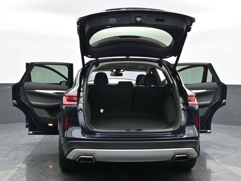 Used 2021 INFINITI QX50 Essential image 25