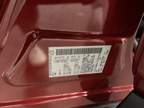 Used 2024 Nissan Rogue SV image 26