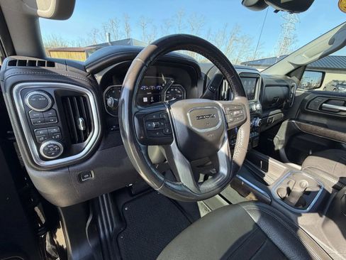 Used 2021 GMC Sierra 1500 Denali w/ Denali Ultimate Package image 11