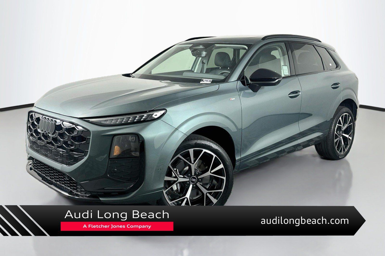Used 2026 Audi Q3 quattro 2.0T AWD/4WD image 1