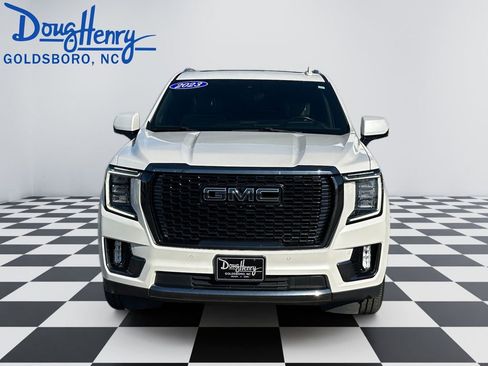 Used 2023 GMC Yukon Denali Ultimate image 8