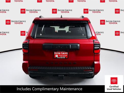 Certified 2025 Toyota 4Runner SR5 image 7