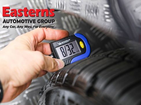 Used 2023 Tesla Model 3 Standard Range image 25