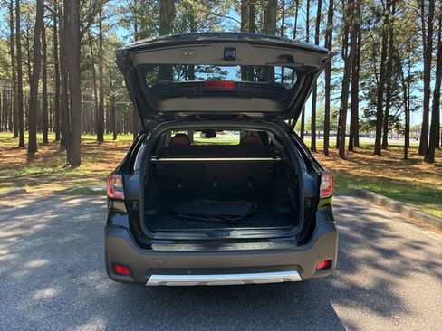 Used 2024 Subaru Outback Touring XT w/ Popular Package #2 AWD/4WD image 18