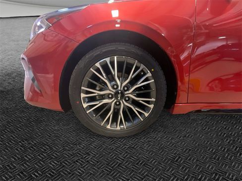 Certified 2023 Kia Forte GT-Line w/ GT-Line Premium Package image 11