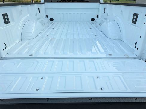 New 2025 Ford F350 XLT image 7