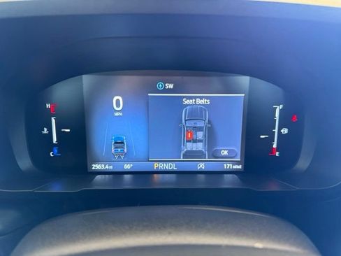 Certified 2025 Ford Maverick XLT w/ XLT Luxury Package AWD/4WD image 18