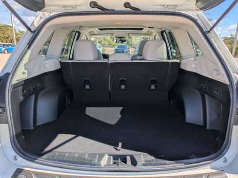 Used 2020 Subaru Forester Premium image 14