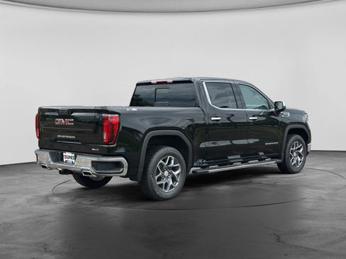 New 2026 GMC Sierra 1500 SLT w/ SLT Premium Plus Package AWD/4WD image 7