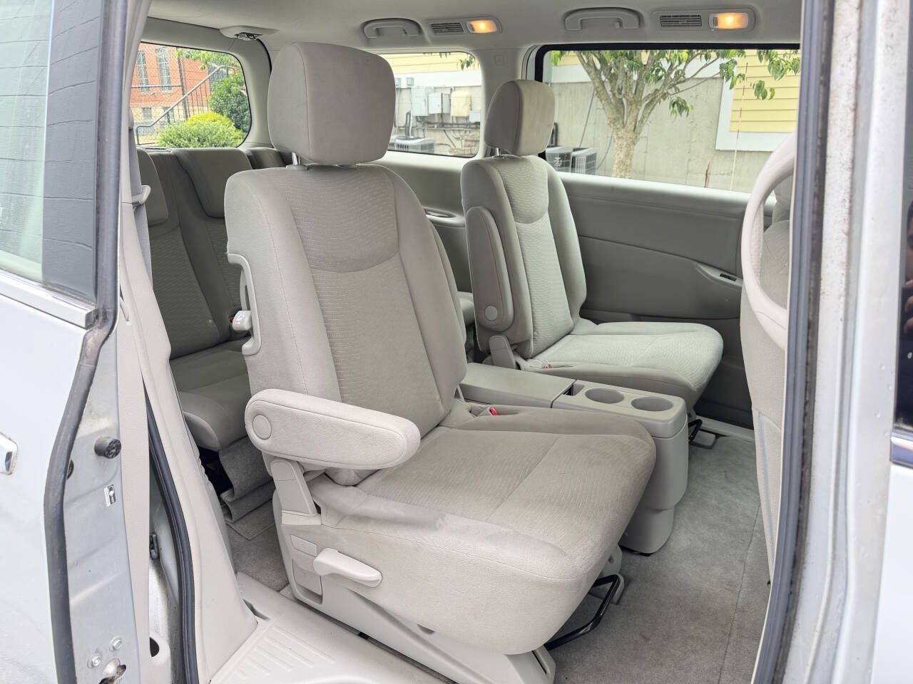 Used 2014 Nissan Quest S FWD image 19