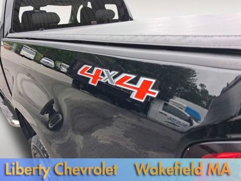 Used 2017 Chevrolet Colorado W/T w/ WT Convenience Package AWD/4WD image 11