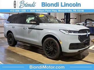 New 2025 Lincoln Navigator Reserve w/ Jet Appearance Package video 1