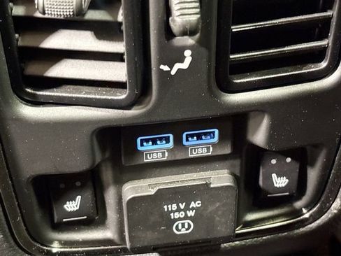Used 2020 Jeep Grand Cherokee High Altitude AWD/4WD image 28