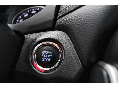 Used 2021 Toyota RAV4 XLE Premium FWD image 19