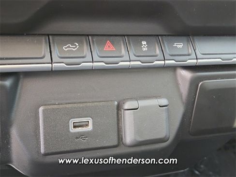 Used 2019 Chevrolet Silverado 1500 Custom w/ Custom Value Package image 27