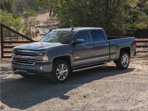 Used 2018 Chevrolet Silverado 1500 High Country AWD/4WD image 1