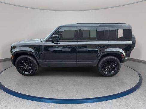Certified 2025 Land Rover Defender 110 S AWD/4WD image 9