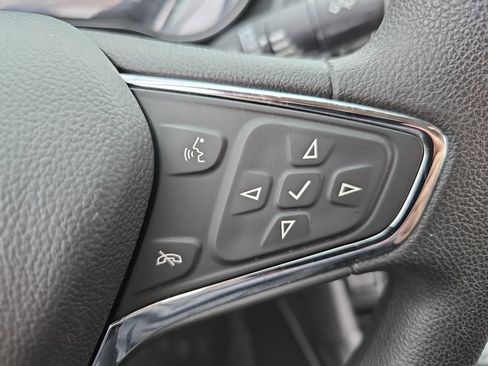 Used 2017 Chevrolet Cruze LT FWD image 19