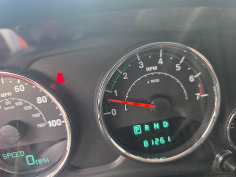 Used 2014 Jeep Wrangler Sport AWD/4WD image 31
