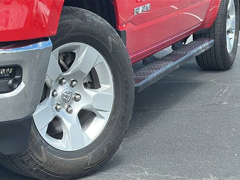 Used 2022 RAM 1500 Big Horn image 3