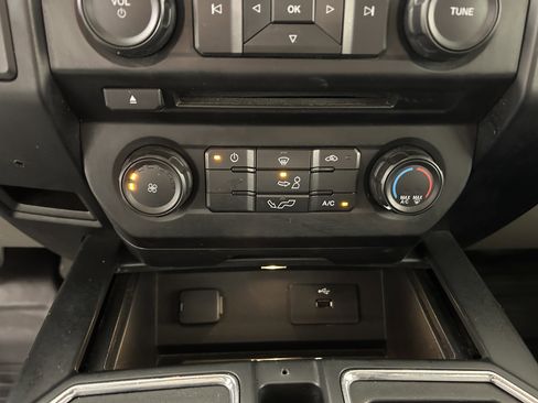 Used 2016 Ford F150 XL w/ Equipment Group 101A Mid AWD/4WD image 22