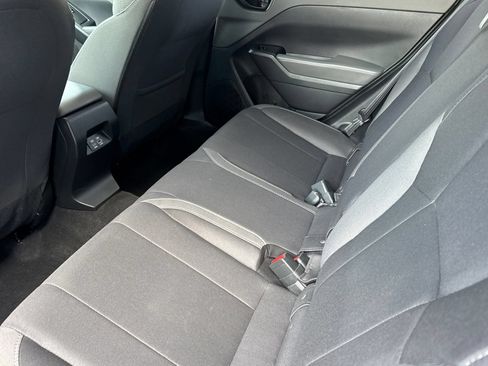 Used 2025 Subaru Crosstrek 2.5i Premium AWD/4WD image 14