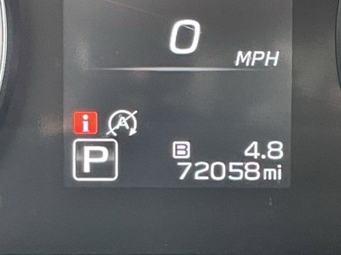 Used 2022 Subaru Outback Premium image 21