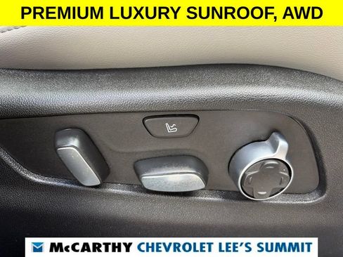 Used 2023 Cadillac XT4 Premium Luxury AWD/4WD image 33